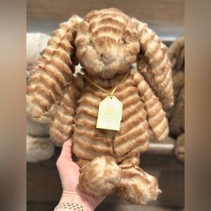 Rare!! Jellycat Bashful Luxe Bunny Juniper 🤎🐰